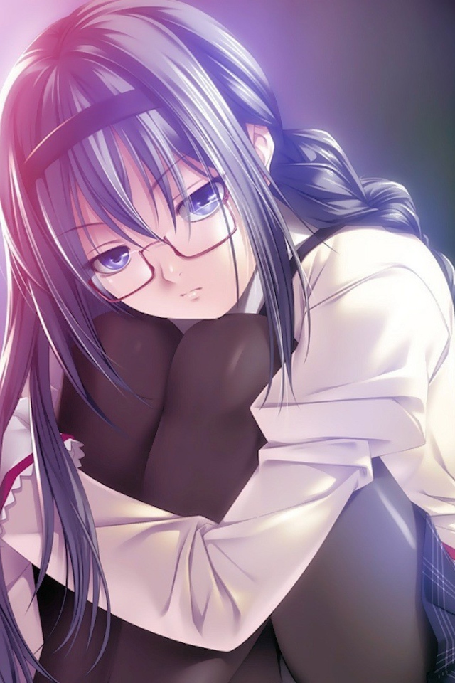 Грустная девушка из аниме Девочка-волшебница Мадока