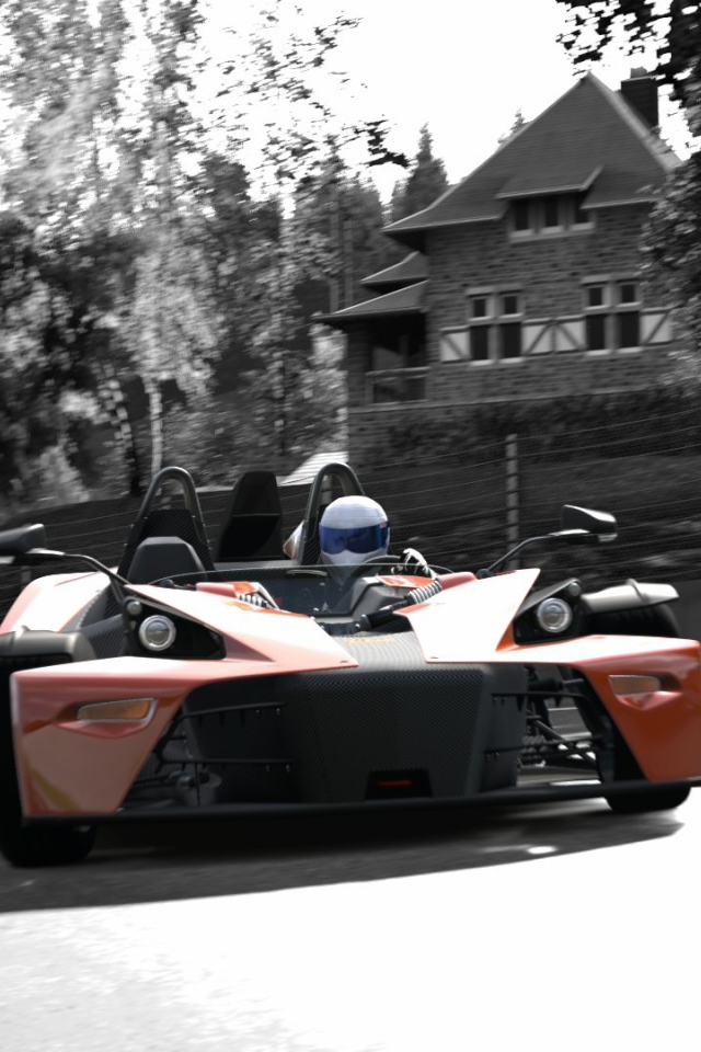 Гоночный болид на городской улице