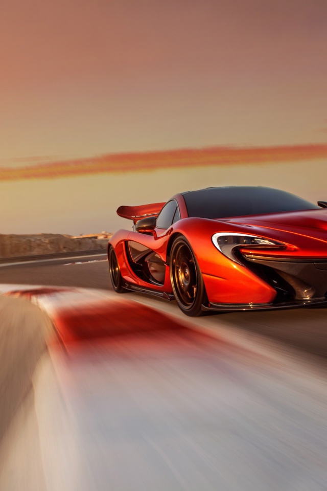 Быстрый спортивный McLaren