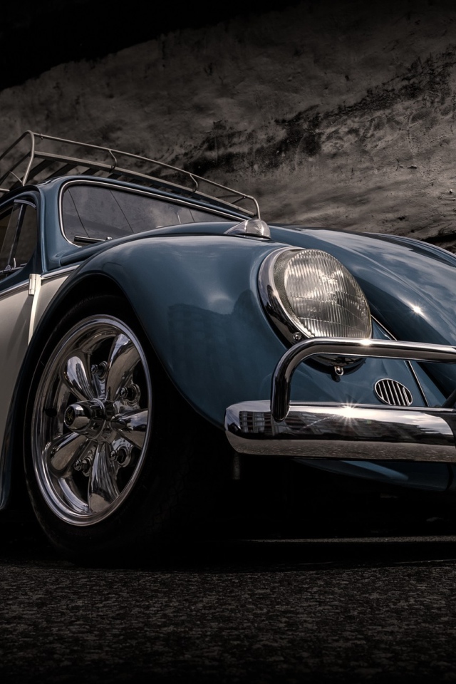 Маленький старый автомобиль