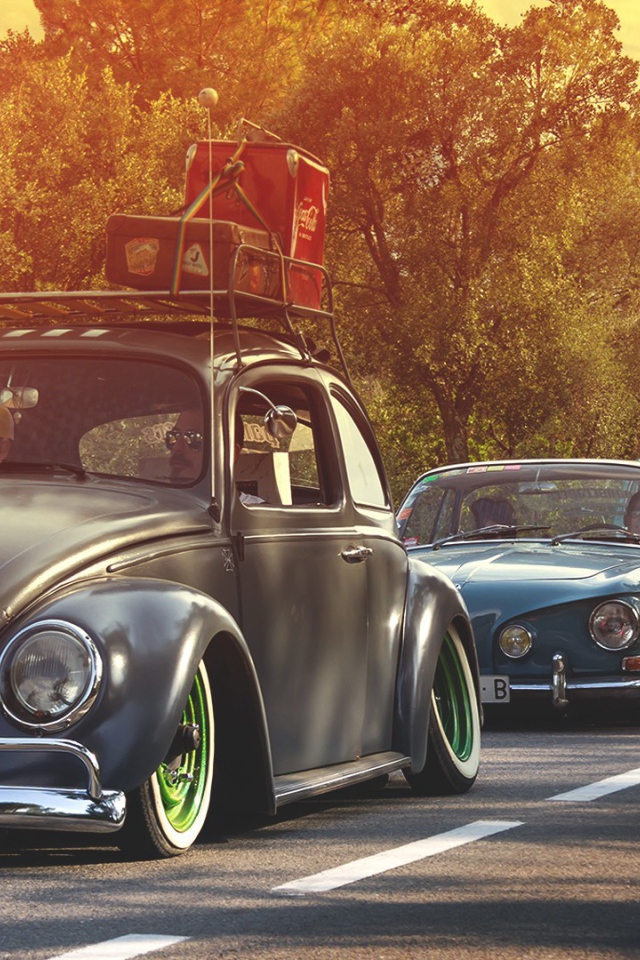 Парад старых ретро автомобилей