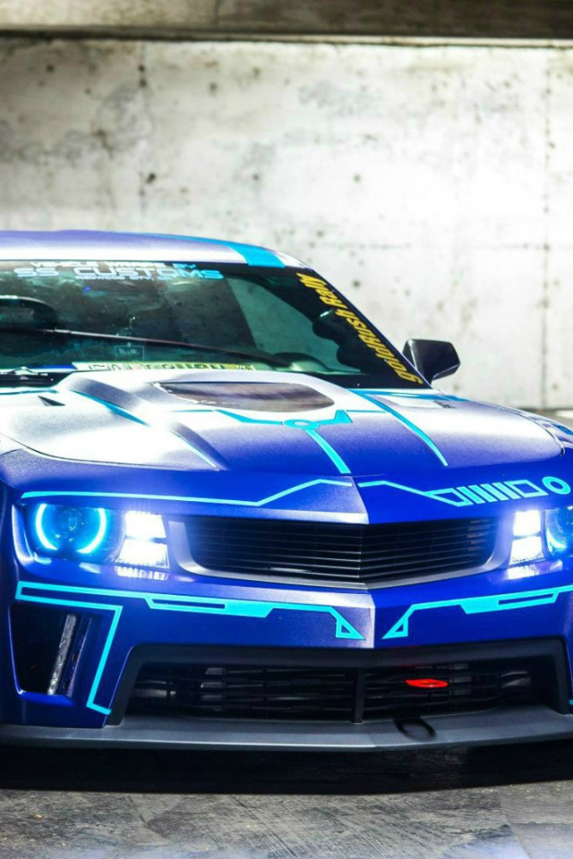 Неоновый Chevrolet Camaro Tron Theme