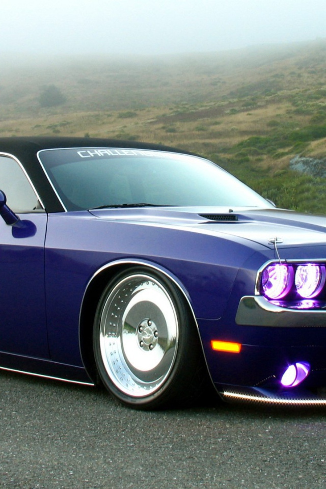 Синий Dodge Challenger Mods