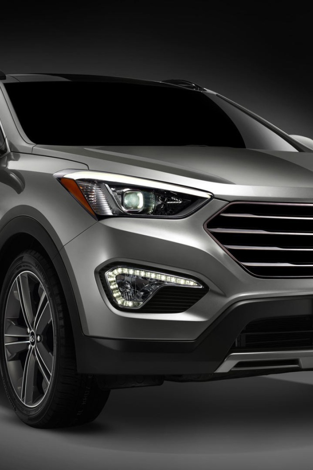 Новый автомобиль Hyundai Santa-Fe