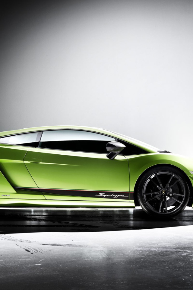 Фотосессия зеленого Lamborghini Gallardo Superleggera