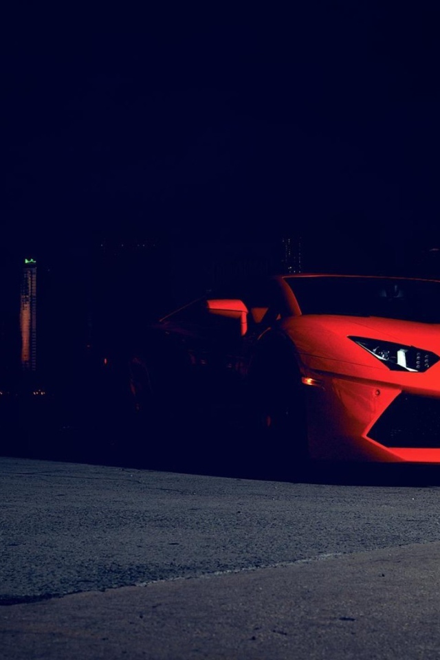 Красный Ламборгини во мраке