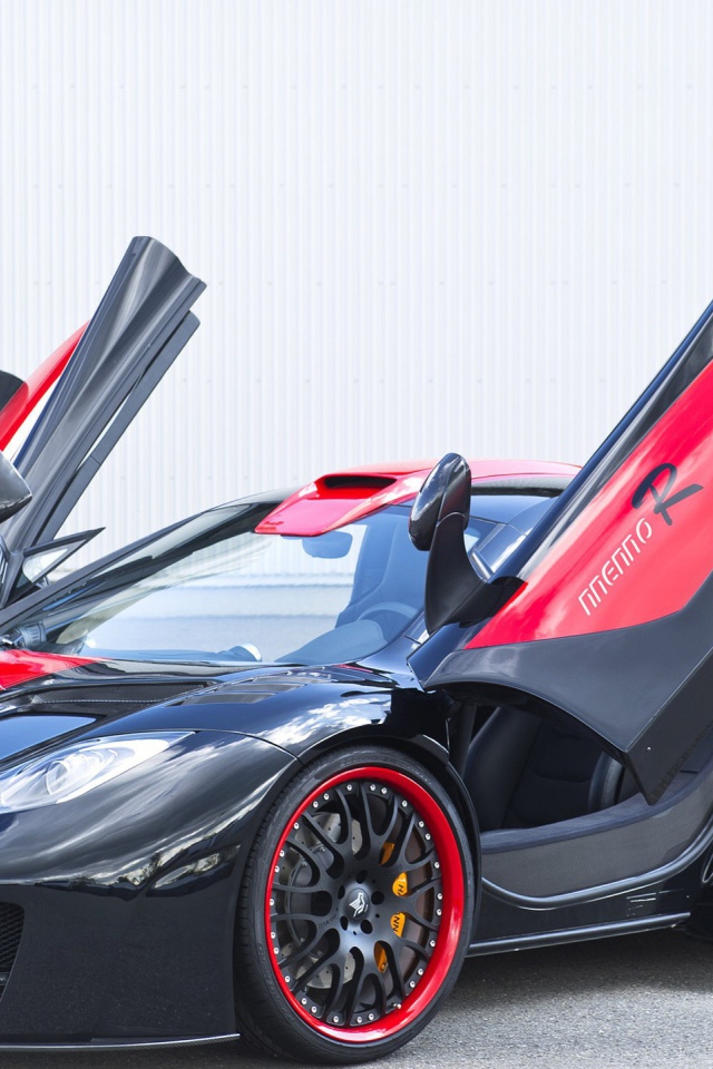 Черно красный McLaren MP4-12C