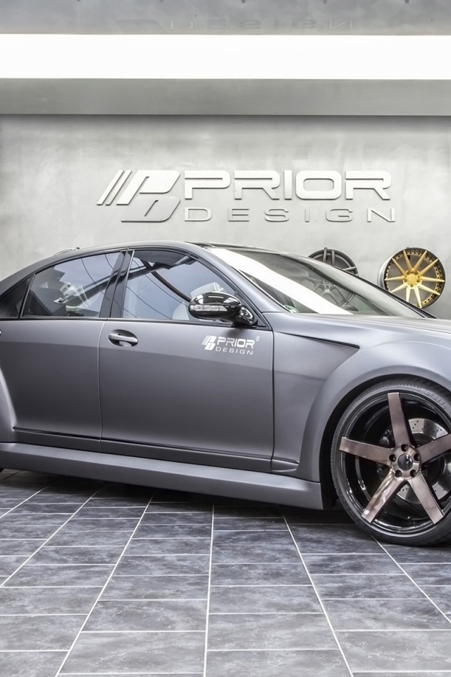 Серый Mercedes-Benz S Class