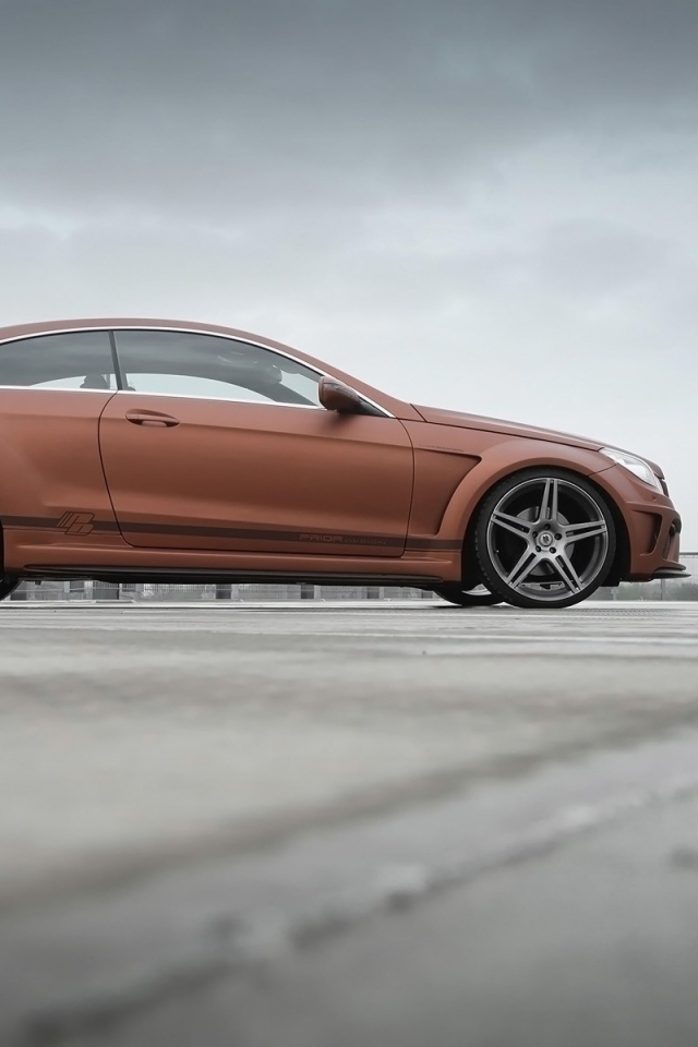 Современный Mercedes-Benz E-Class Coupe PD850 Black Edition