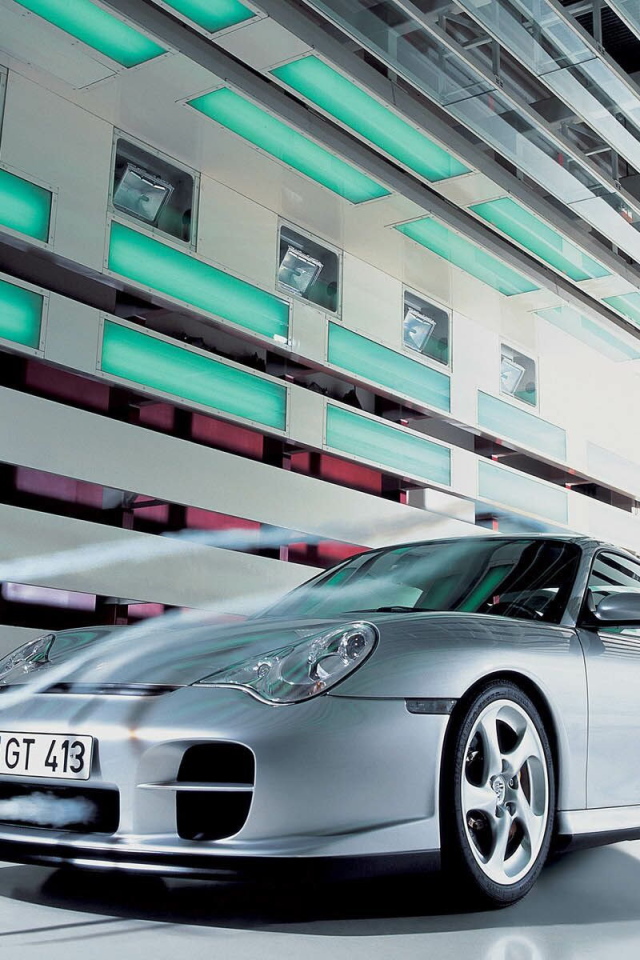 Автомобиль на испытании