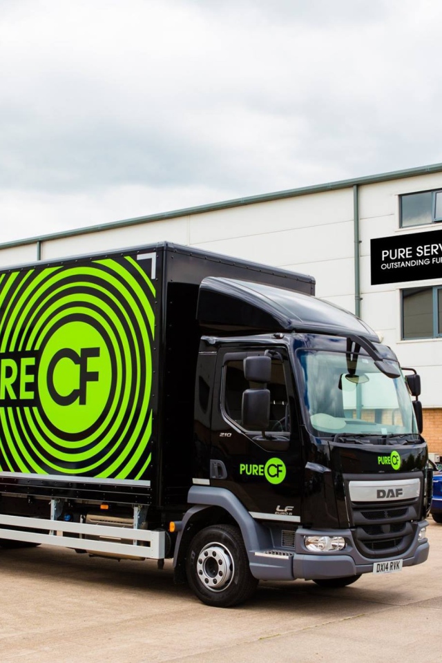 Фирменный тягач ДАФ