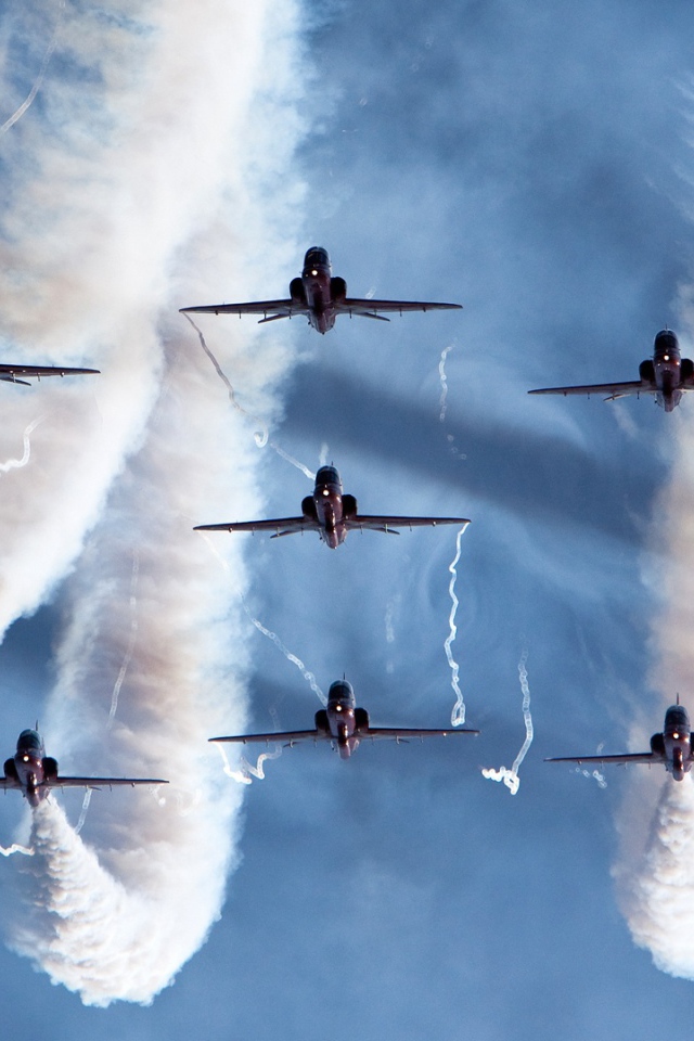 Акробатические трюки от королевских ВВС