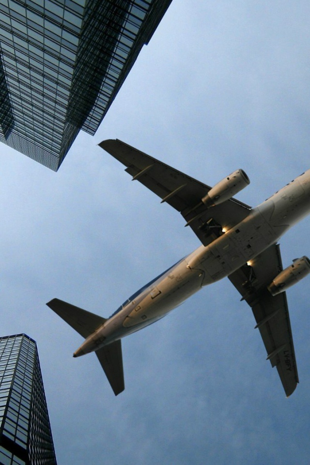 Airbus A320 в Гонконге