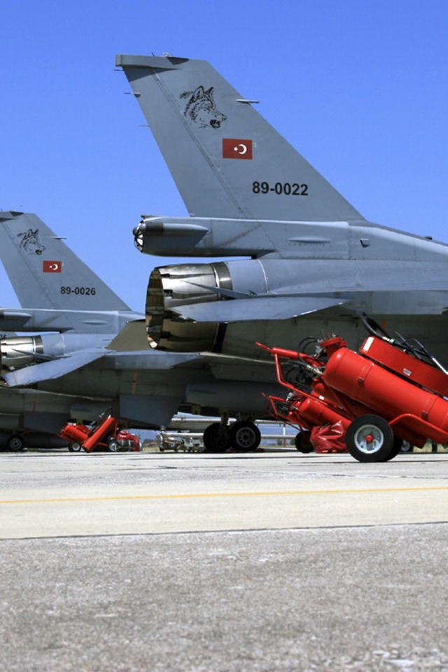 Самолеты F-16 в армии Турции