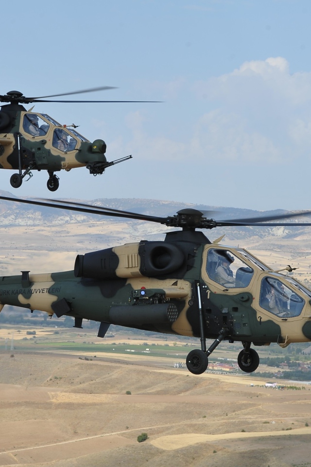 Два вертолета AgustaWestland T129 ВВС Турции