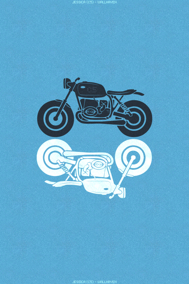 Черный и белый мотоциклы, голубой фон