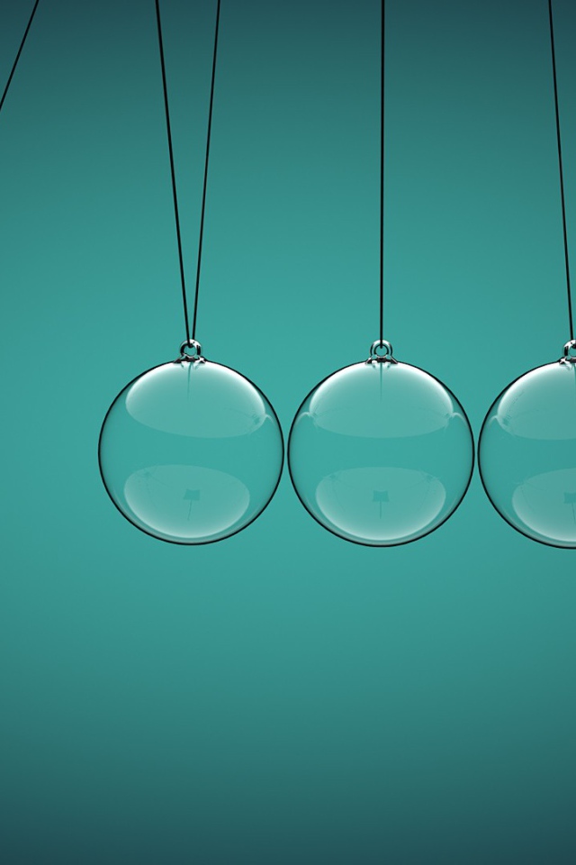 Разбился стеклянный шар на веревке