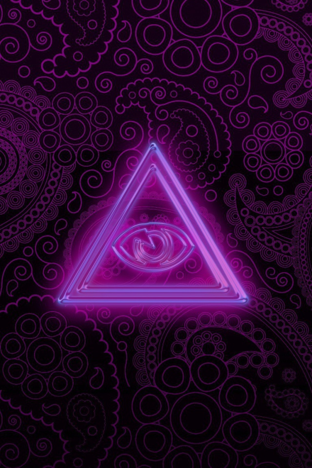 Треугольник на фиолетовом фоне