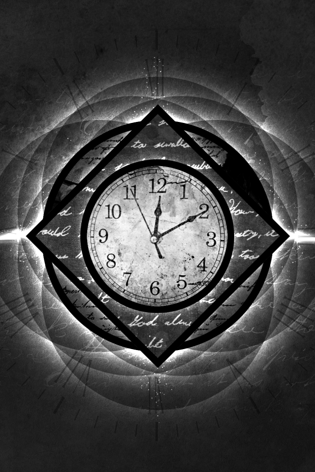 Часы, серый фон