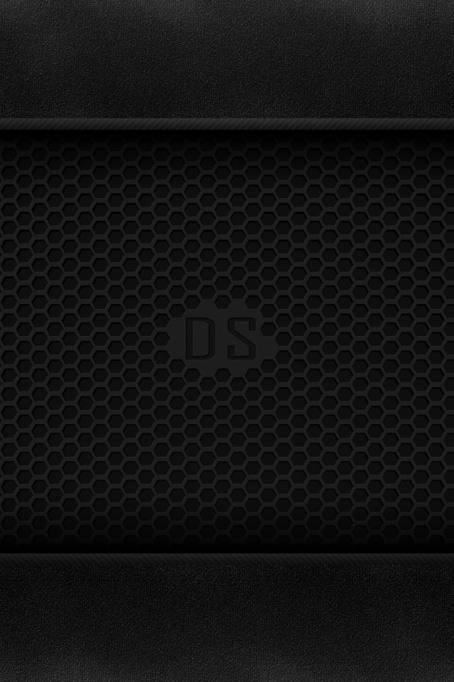 Черная металлическая сетка