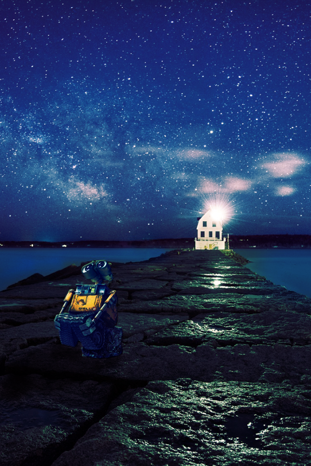 Робот WALL·E под звездным небом