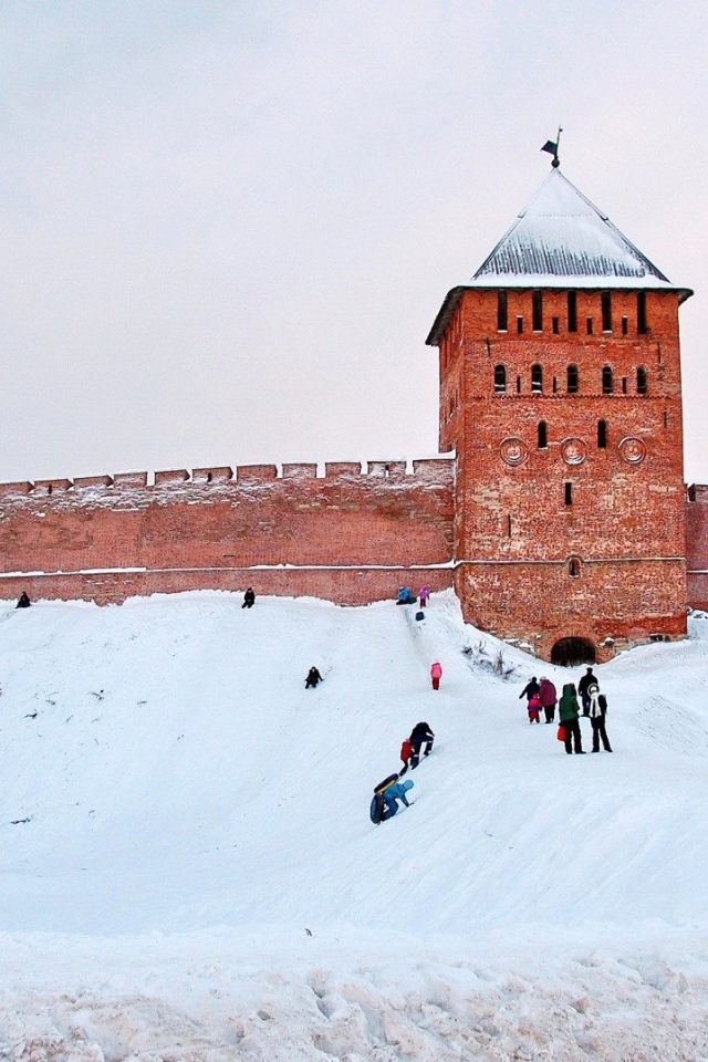 Старинная крепость в Великом Новгороде