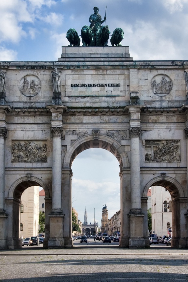 Триумфальная арка в Мюнхене