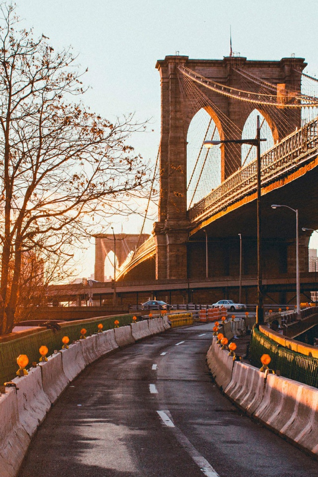Бруклинский мост на закате