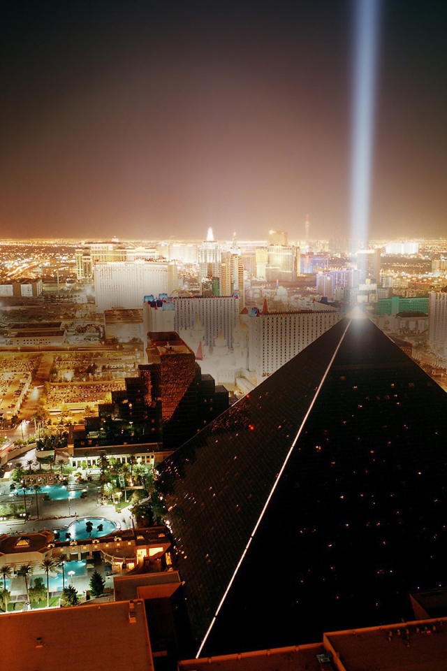 Казино и ночная жизнь Лас-Вегаса