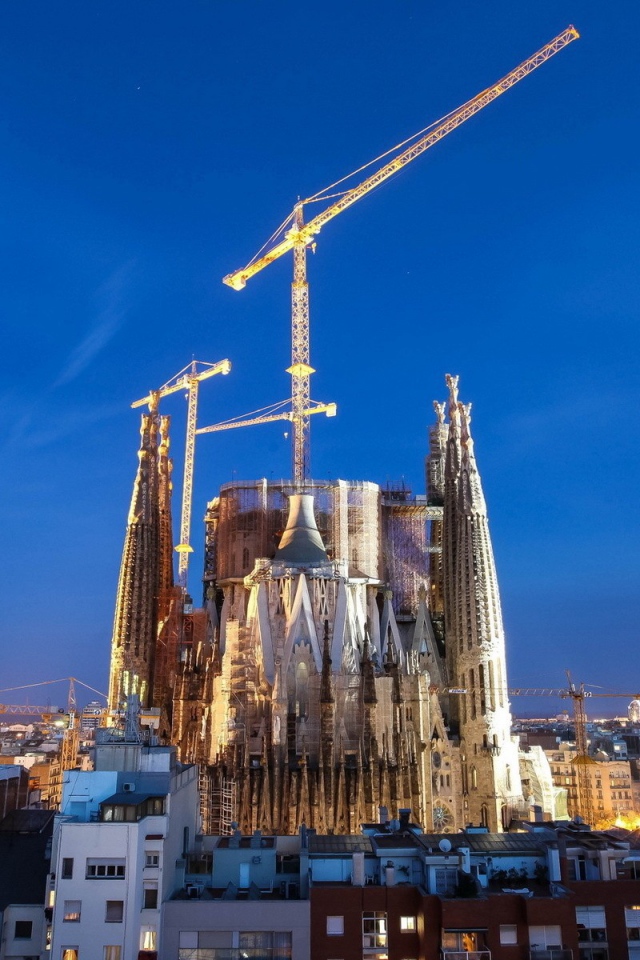 Стройка собора в Барселоне, Испания