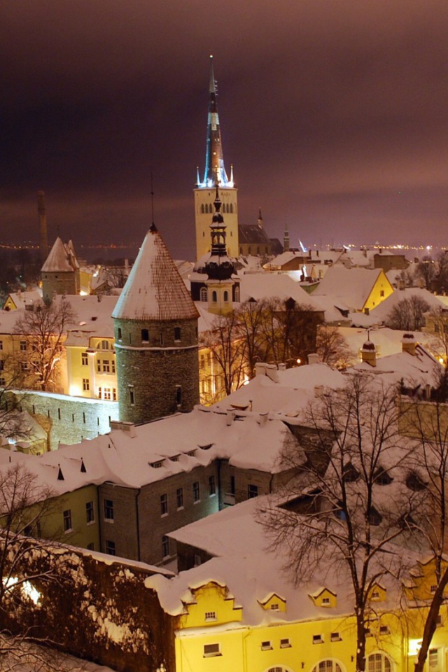 Вечерний город Таллинн