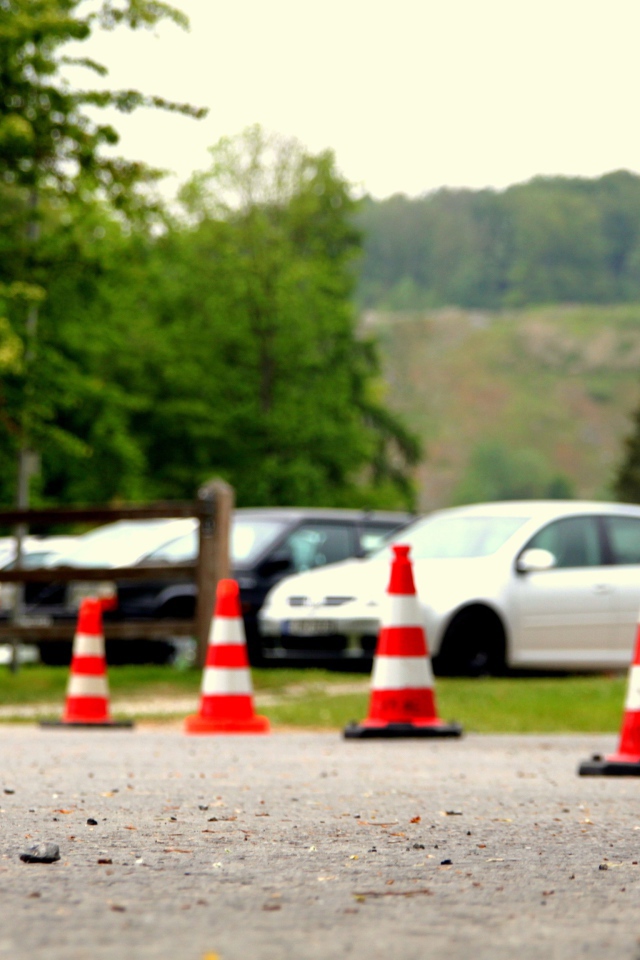 Ограждение по краю парковки