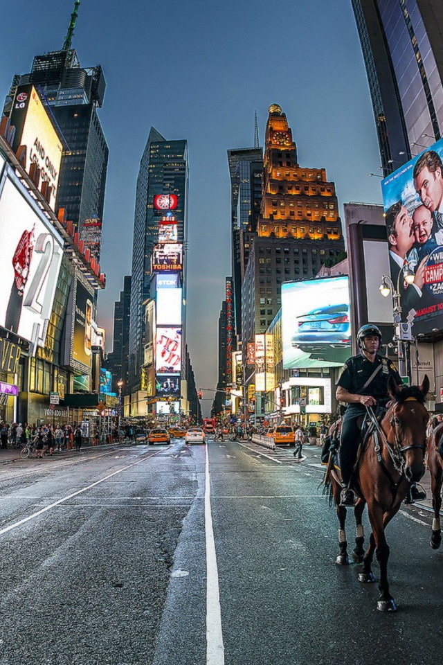 Конная полиция в Нью-Йорке