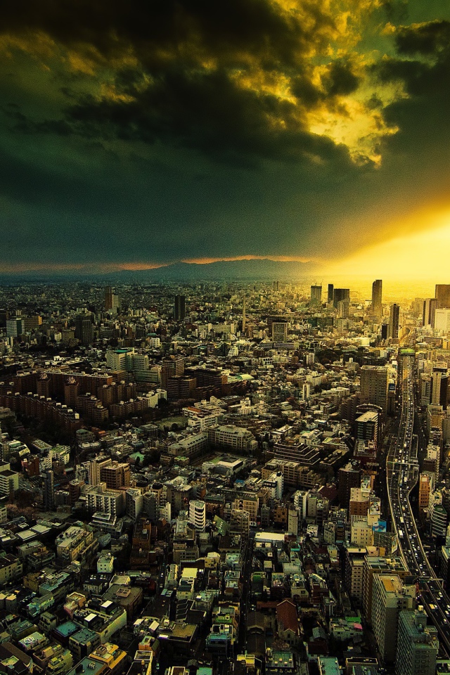 Ночь наступает над огромным городом