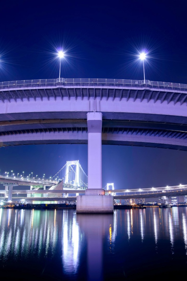 Радужный мост в Токио