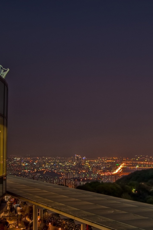 Ресторан с видом на Токио