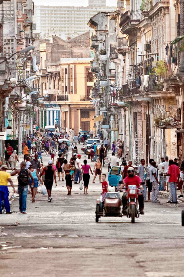 Движение на улице в Гаване