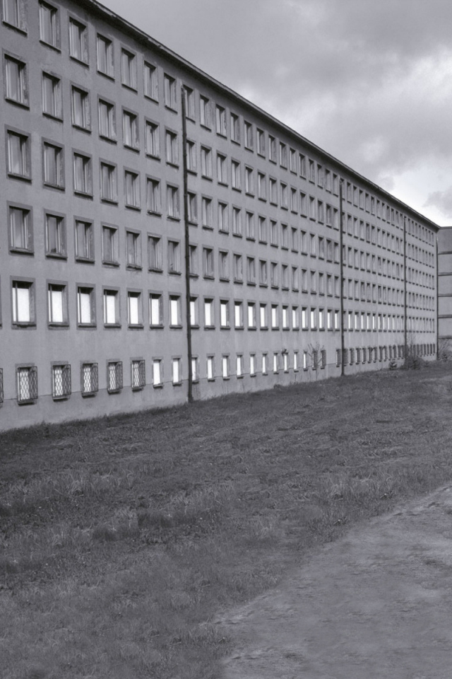 Очень длинный дом