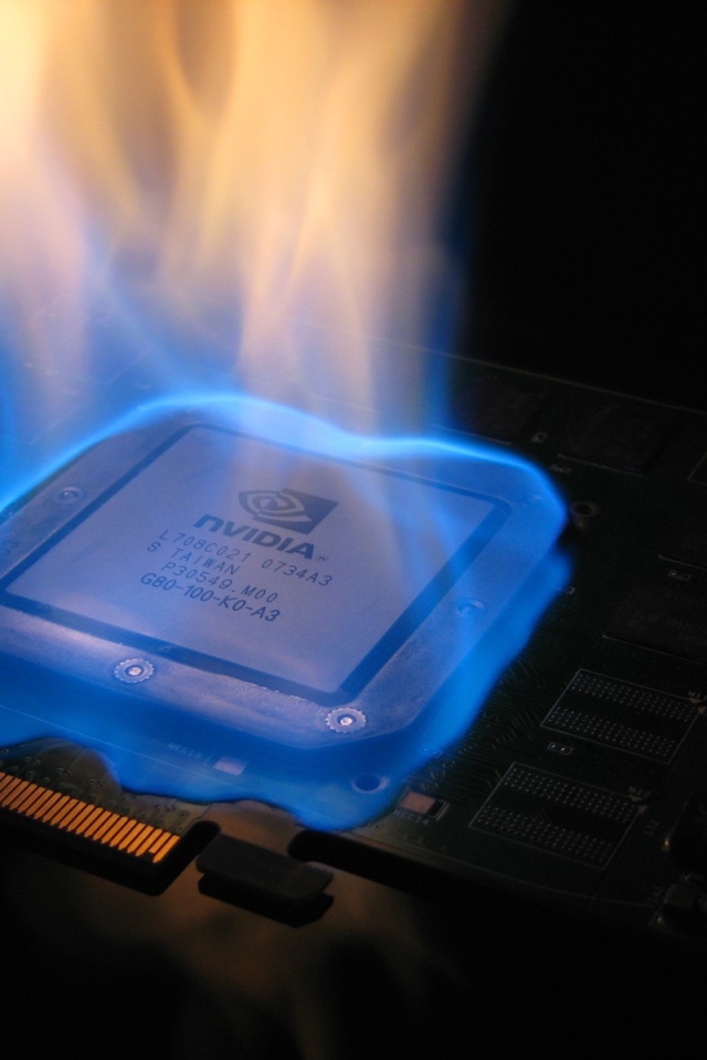 Чип Nvidia горит синим пламенем