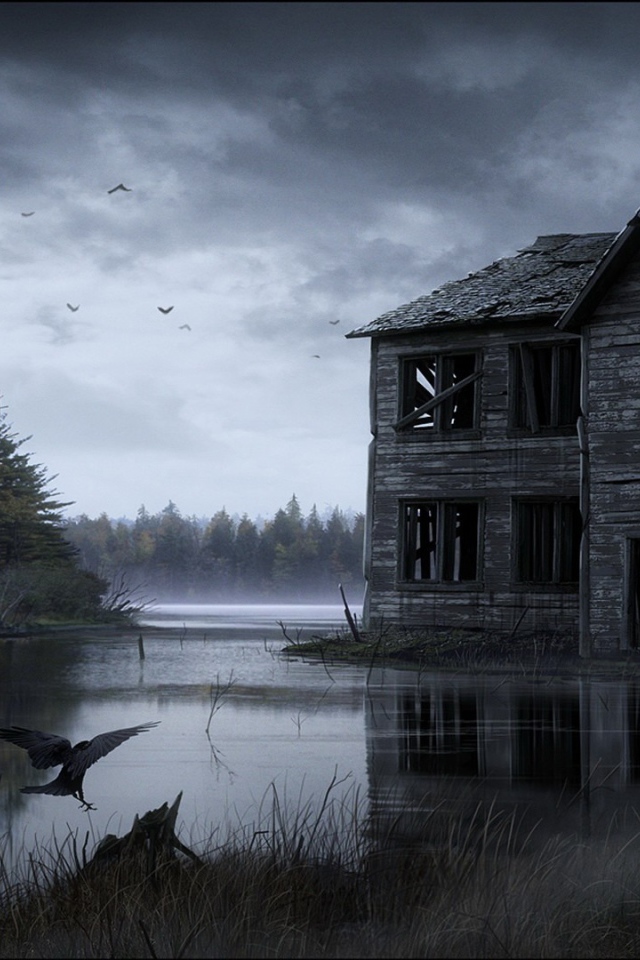 Заброшенный дом на болоте