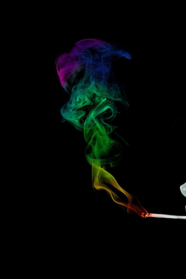 Красочный сигаретный дым