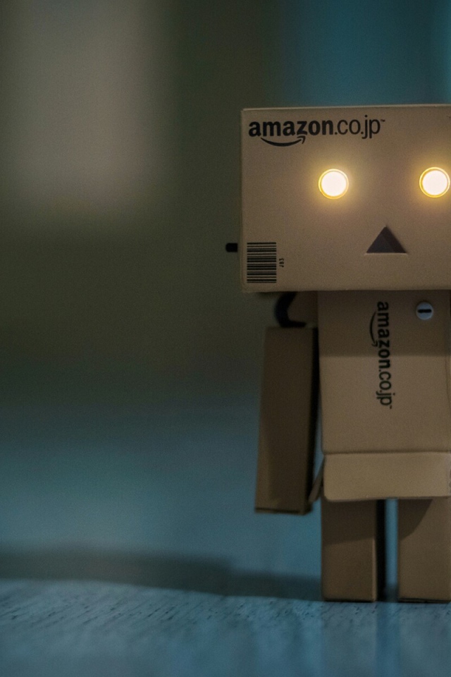 Дандо с горящими глазами