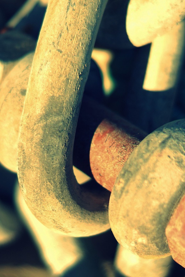 Крепление железной цепи