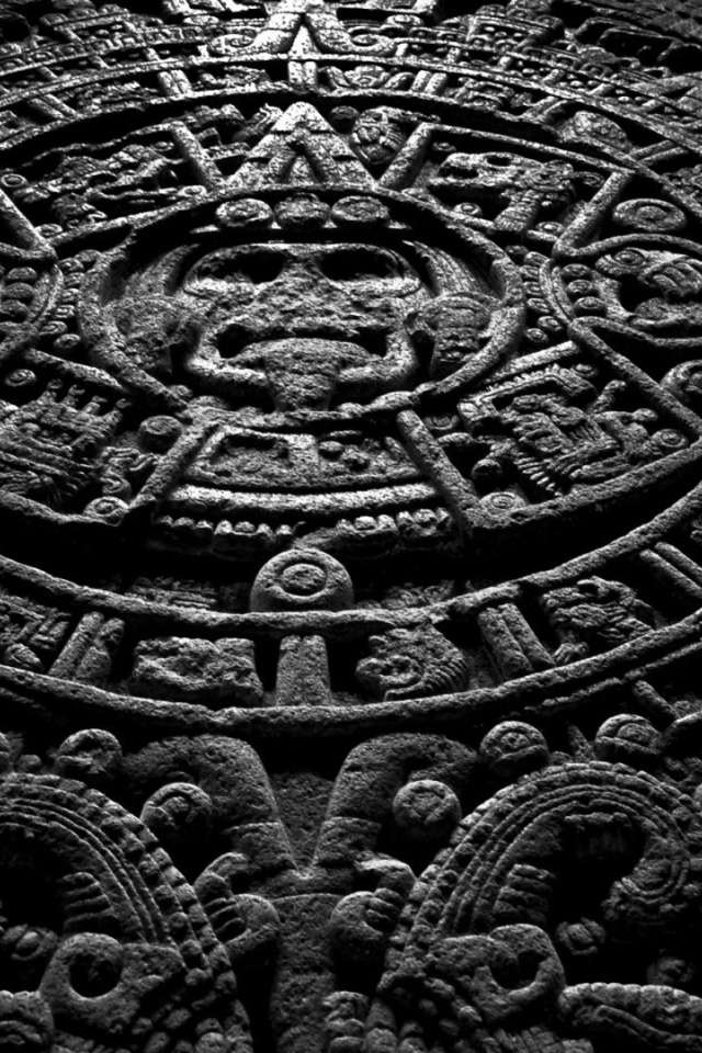 Каменный календарь Майя
