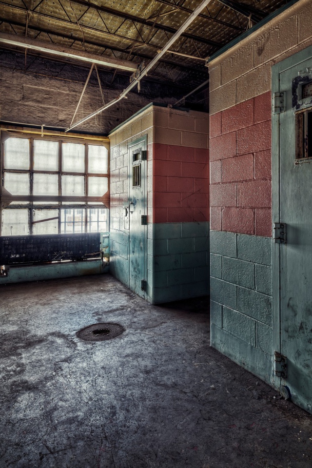 Интерьер старого здания тюрьмы