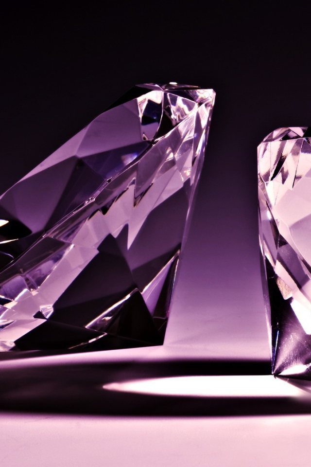 Два сиреневых бриллианта