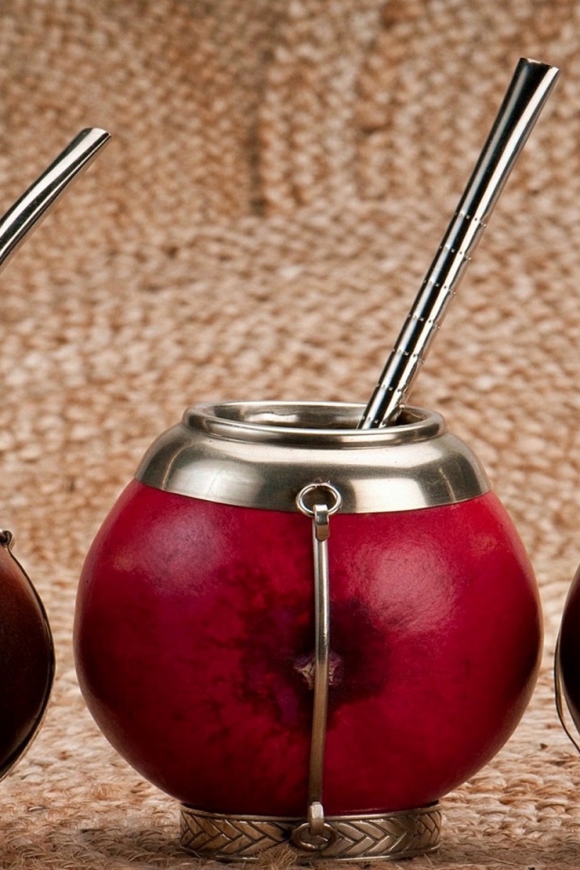 Сосуды из парагвайского дерева