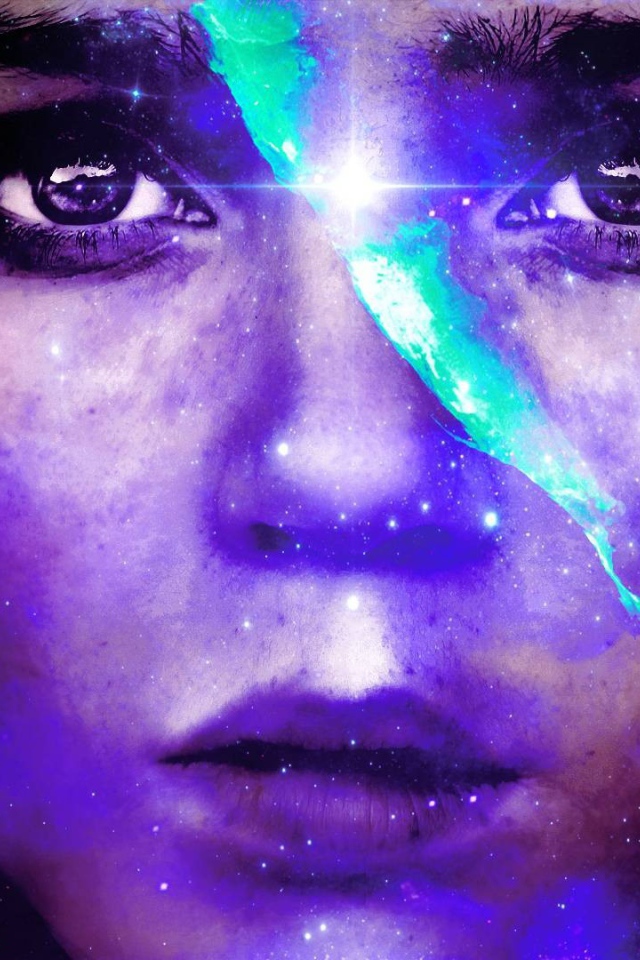 Грустная звездная девушка