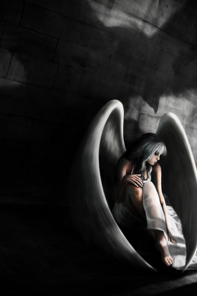 Ангел сложил крылья у темнице