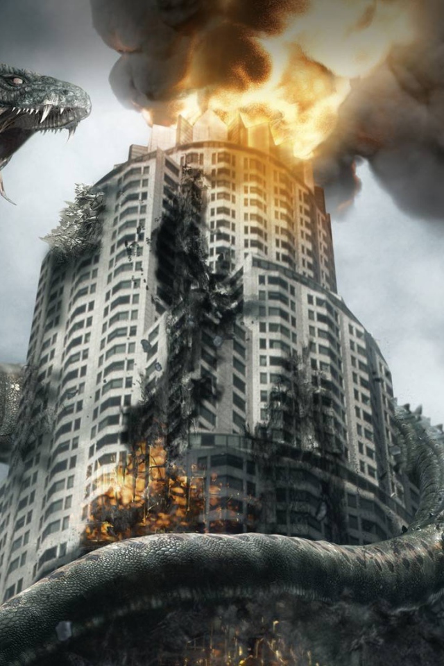 Дракон обвил пылающее здание